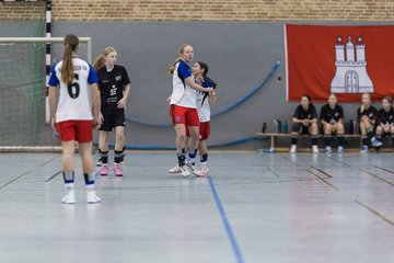 Bild 425 - wCJ Loewinnen Cup C1
